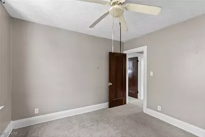 840 Hanover Street, Martins Ferry, OH 43935 - Photo 24