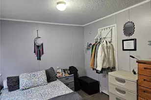 81 Hyland Dr, Akron, OH 44312 - Photo 8