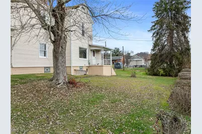 411 W 45th Street, Shadyside, OH 43947 - Photo 22