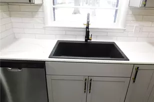 2544 W 9th St, Ashtabula, OH 44004 - Photo 12