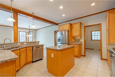 6720 Bridgestone Circle NE, Canton, OH 44721 - Photo 20