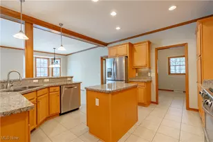 6720 Bridgestone Cir NE, Canton, OH 44721 - Photo 20