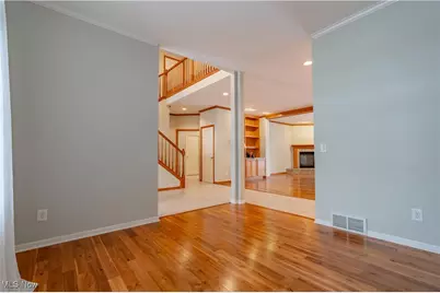 6720 Bridgestone Circle NE, Canton, OH 44721 - Photo 12