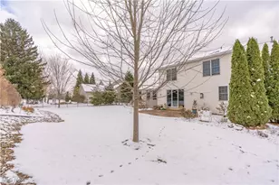 6720 Bridgestone Cir NE, Canton, OH 44721 - Photo 8