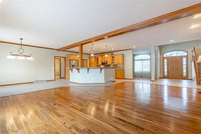 6720 Bridgestone Circle NE, Canton, OH 44721 - Photo 16