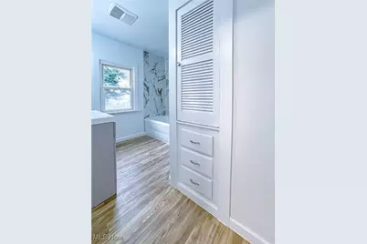 270 Hollywood Boulevard, Steubenville, OH 43952 - Photo 18