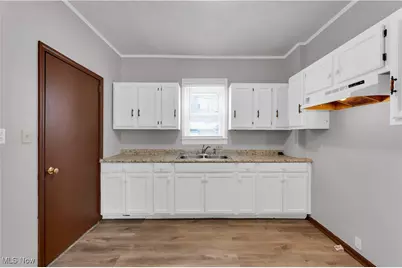 788 E 156th Street #front, Loveland, OH 44110 - Photo 12