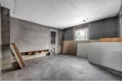 814 Plymouth Court NW, Canton, OH 44703 - Photo 14