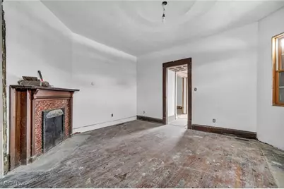 814 Plymouth Court NW, Canton, OH 44703 - Photo 8