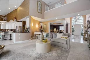 3700 Tamarisk Dr, Akron, OH 44333 - Photo 12