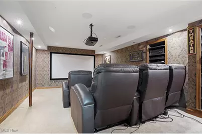 3700 Tamarisk Drive, Akron, OH 44333 - Photo 38