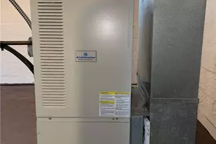 147 Brighton Dr, Akron, OH 44301 - Photo 10