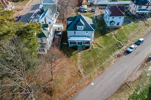 410 Pine St, Coshocton, OH 43812 - Photo 30