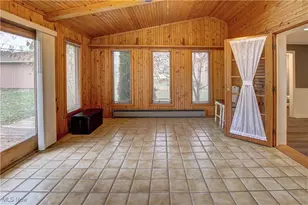 1184 Mayfair Dr, Green Hills, OH 44131 - Photo 14