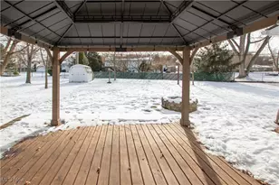 1184 Mayfair Dr, Green Hills, OH 44131 - Photo 40