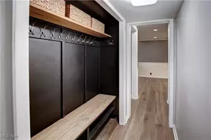 1184 Mayfair Dr, Green Hills, OH 44131 - Photo 16