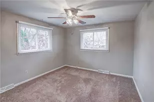 1184 Mayfair Dr, Green Hills, OH 44131 - Photo 34