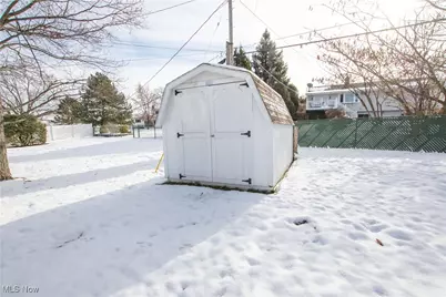 1184 Mayfair Drive, Green Hills, OH 44131 - Photo 46