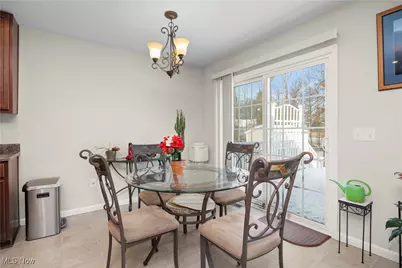 7537 Greenlawn Drive, North Ridgeville, OH 44039 - Photo 20