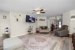 7537 Greenlawn Dr, North Ridgeville, OH 44039 - Photo 12