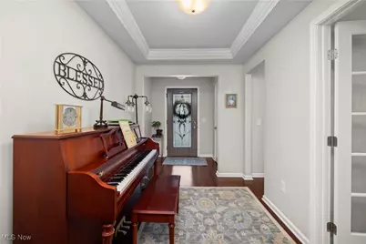 7537 Greenlawn Drive, North Ridgeville, OH 44039 - Photo 4