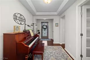 7537 Greenlawn Dr, North Ridgeville, OH 44039 - Photo 4