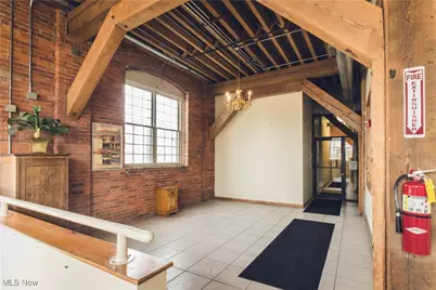 3800 E Lakeside Avenue #402, Loveland, OH 44114 - Photo 4