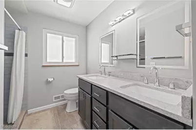 6473 Tanglewood Lane, Green Hills, OH 44131 - Photo 24