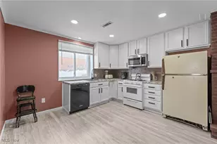 6473 Tanglewood Ln, Green Hills, OH 44131 - Photo 32