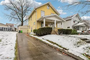 79 20th St SW, Barberton, OH 44203 - Photo 2