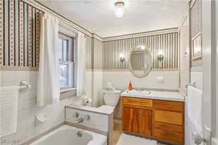 79 20th St SW, Barberton, OH 44203 - Photo 20