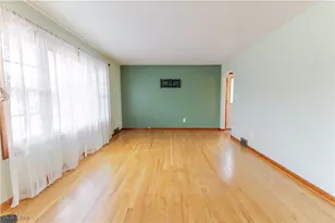 120 Capitol Dr, Weirton, WV 26062 - Photo 6