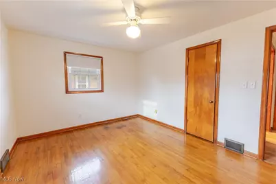 120 Capitol Drive, Weirton, WV 26062 - Photo 18