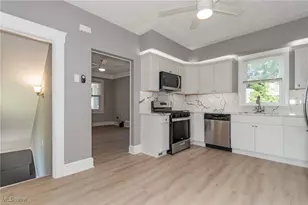 1935 E 123 St, Loveland, OH 44106 - Photo 6