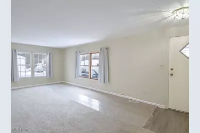 11062 Leader Road, Chardon, OH 44024 - Photo 4