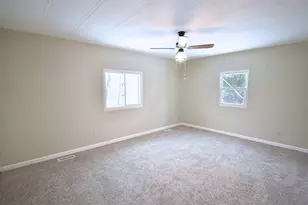 11062 Leader Rd, Chardon, OH 44024 - Photo 22