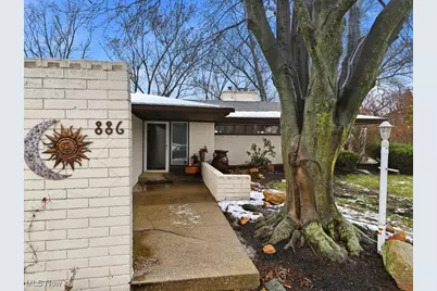 886 Walter Court, Tallmadge, OH 44278 - Photo 2