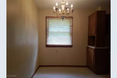 73 S Hartford Avenue, Youngstown, OH 44509 - Photo 4