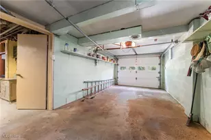 1701 42nd St NW, Canton, OH 44709 - Photo 34