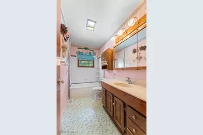 1701 42nd Street NW, Canton, OH 44709 - Photo 18