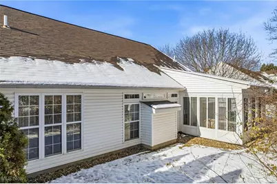 601 E Western Reserve Road #1401, Youngstown, OH 44514 - Photo 6