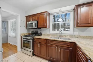 5976 Silver Ct, Mentor, OH 44060 - Photo 8