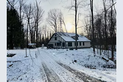 15899 McCallum Drive, Doylestown, OH 44230 - Photo 2