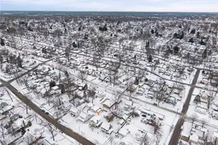 2123 17th St, Cuyahoga Falls, OH 44223 - Photo 36