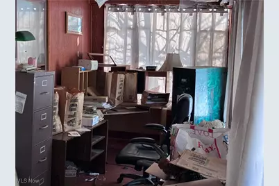 2048 Grafton Road, Elyria, OH 44035 - Photo 2