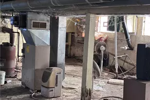 2048 Grafton Rd, Elyria, OH 44035 - Photo 8