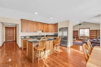 2329 Twin Leaf Court, Ashland, OH 44805 - Photo 2