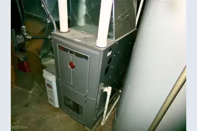 4336 Crestwood Street NW, Canton, OH 44708 - Photo 2