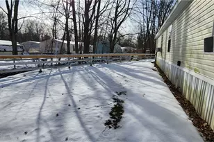 24 Hawaiian Dr, Madison, OH 44057 - Photo 6