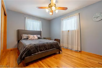 2025 S Plaza Drive, Akron, OH 44319 - Photo 20
